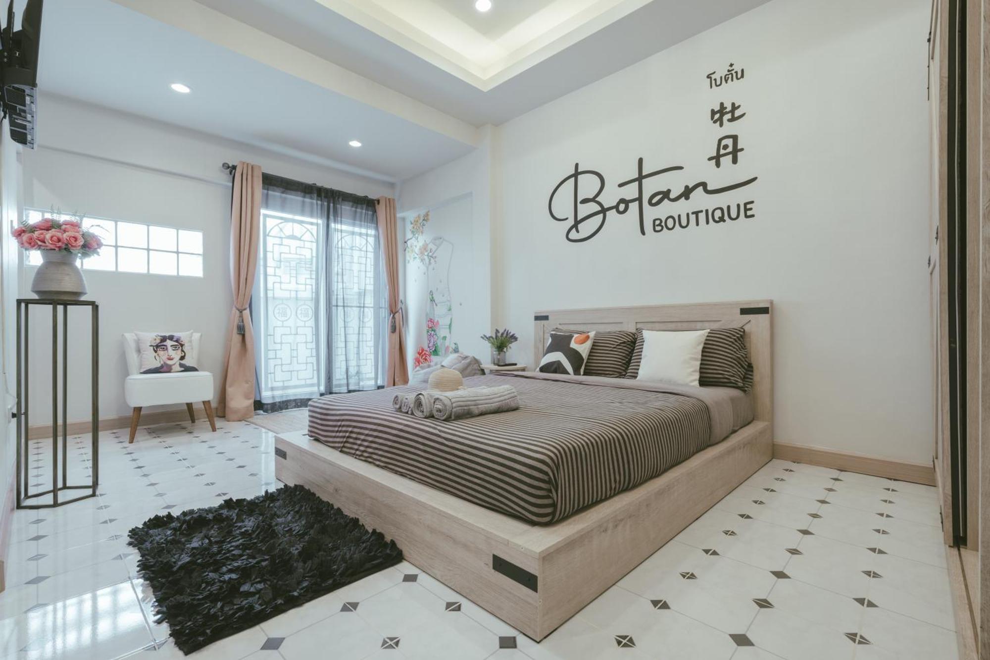 Botan Boutique Hotel Patong Екстериор снимка
